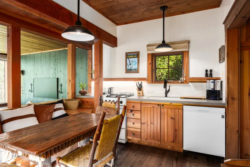 Full kitchen in the Sundance condo rental